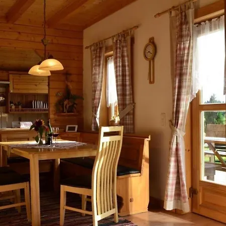 Urlaub Im Bayerwaldblockhaus - Huette Im Bayerischen Wald In Casa de Férias Philippsreut